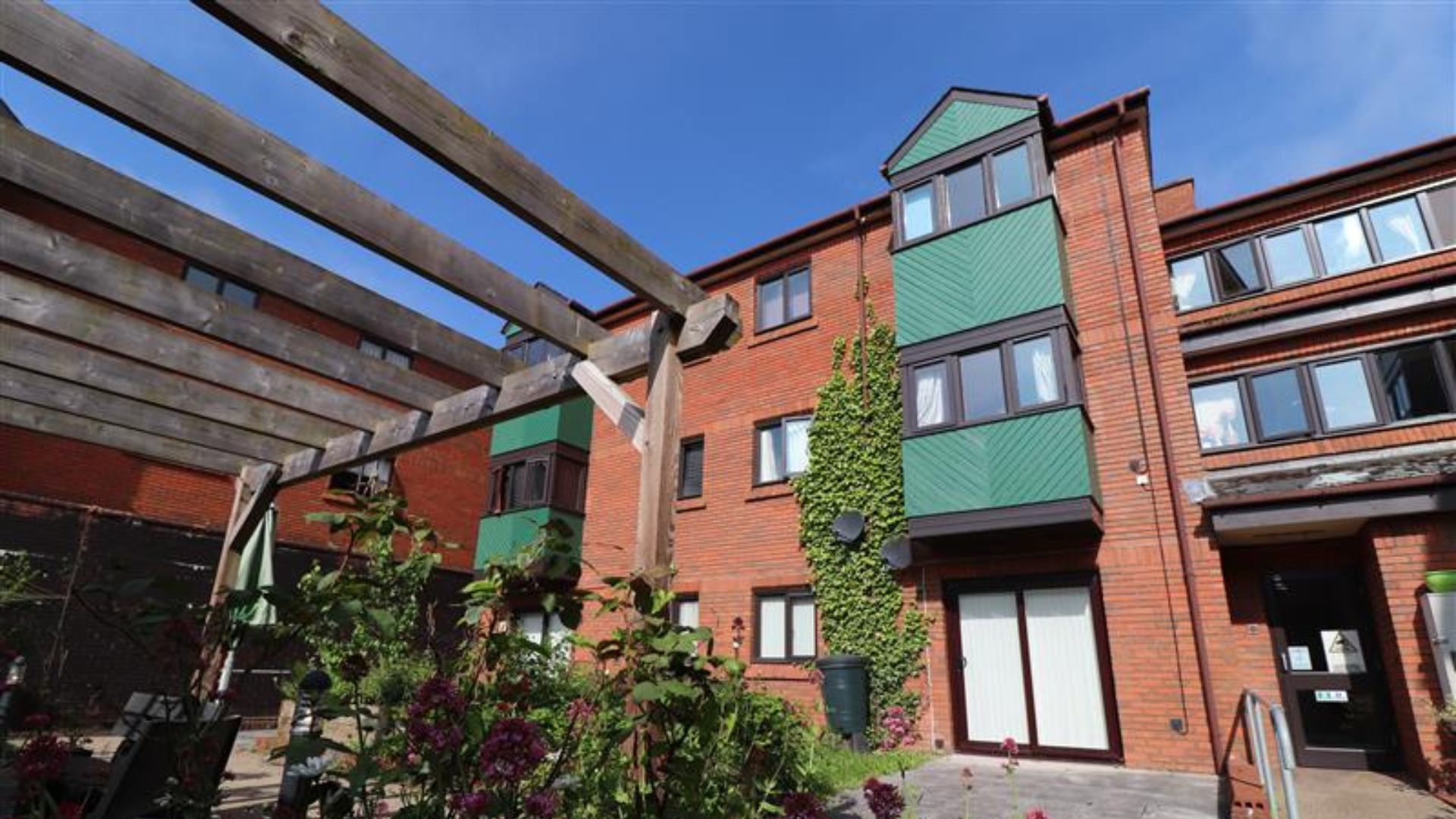 Radstock Court thumbnail